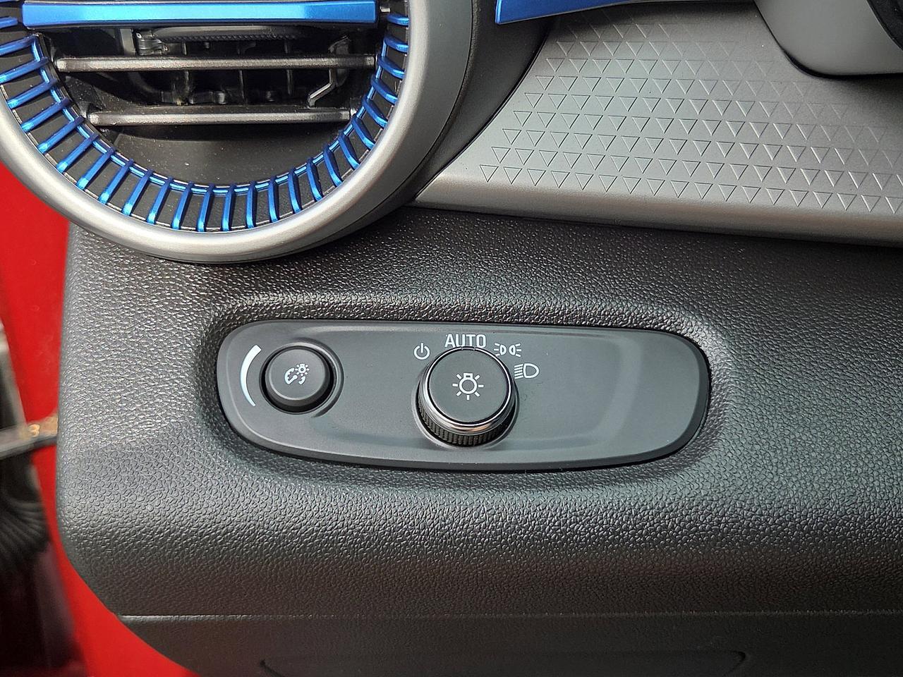 2024 Chevrolet Trax LS Hamburg PA