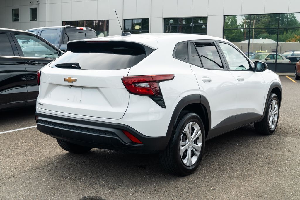 2024 Chevrolet Trax LS Milwaukie OR