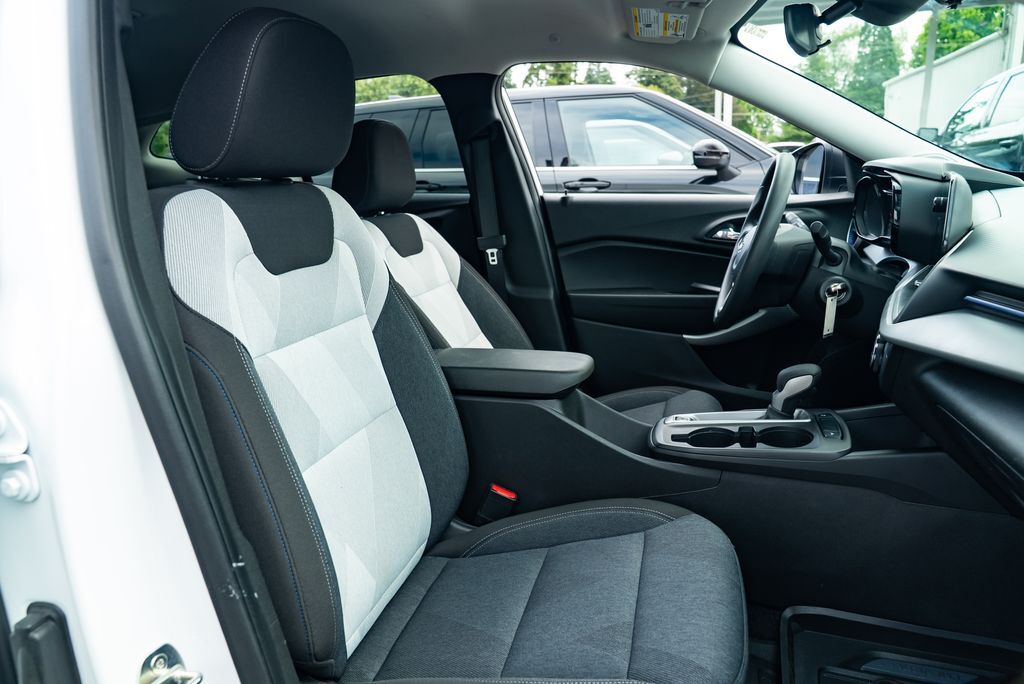 2024 Chevrolet Trax LS Milwaukie OR