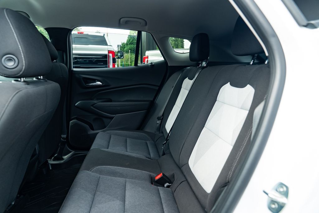 2024 Chevrolet Trax LS Milwaukie OR