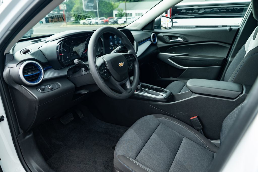 2024 Chevrolet Trax LS Milwaukie OR