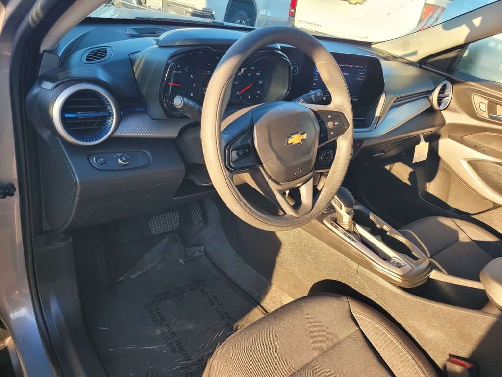 2024 Chevrolet Trax LS Roseville CA