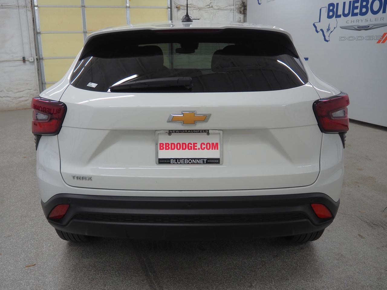 2024 Chevrolet Trax LS New Braunfels TX