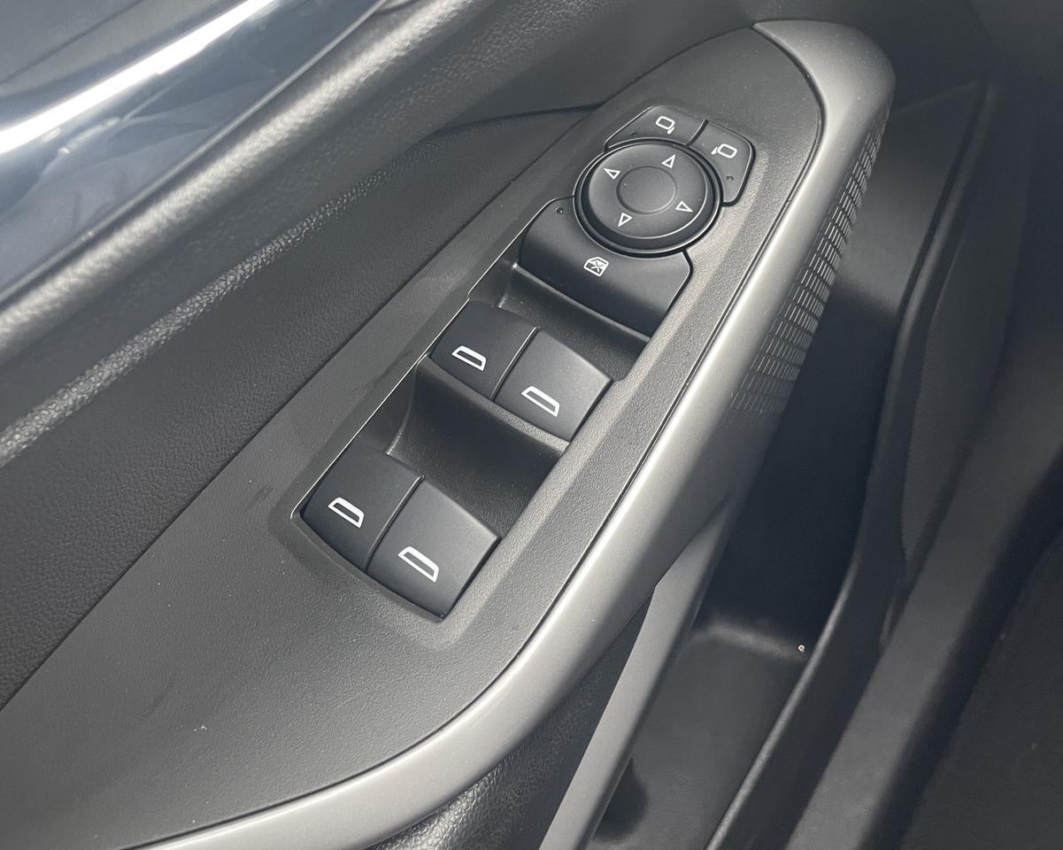 2024 Chevrolet Trax LS Sport Utility 4D Port Orchard WA