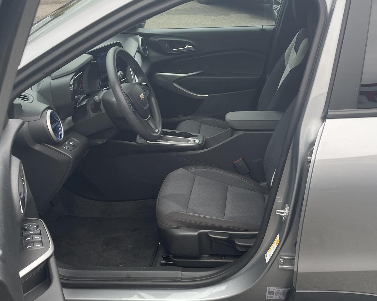 2024 Chevrolet Trax LS Sport Utility 4D Port Orchard WA