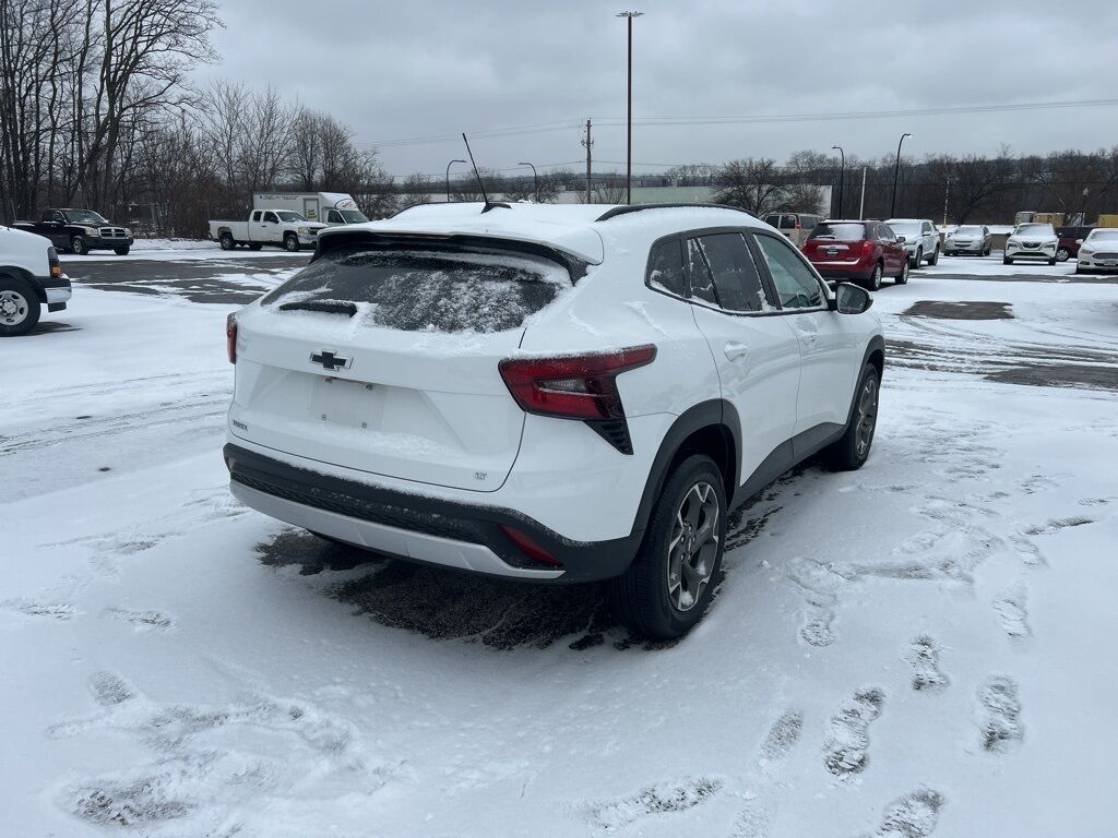 2024 Chevrolet Trax LT Akron