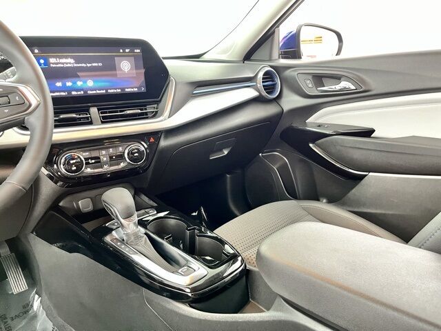 2024 Chevrolet Trax LT Carrollton TX