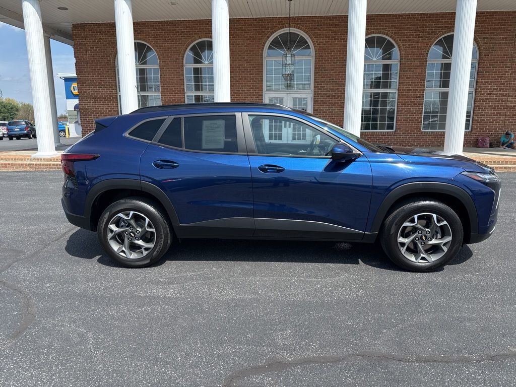 2024 Chevrolet Trax LT Mount Joy PA