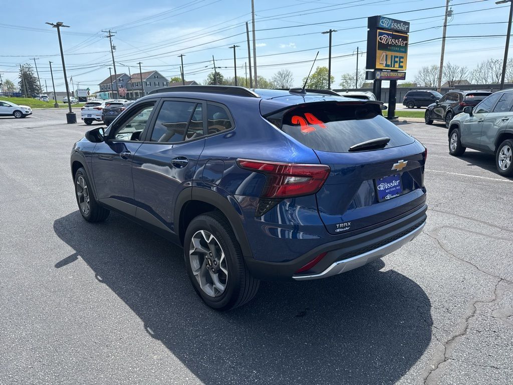2024 Chevrolet Trax LT Mount Joy PA