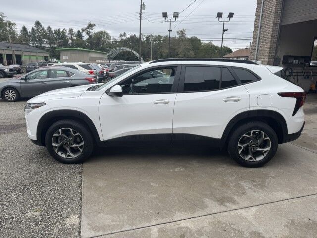 2024 Chevrolet Trax LT North Versailles PA