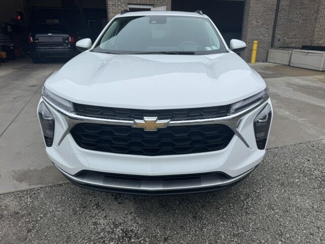 2024 Chevrolet Trax LT North Versailles PA
