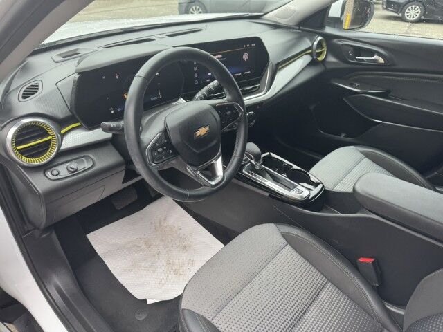 2024 Chevrolet Trax LT North Versailles PA
