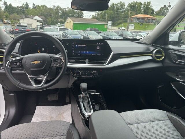 2024 Chevrolet Trax LT North Versailles PA