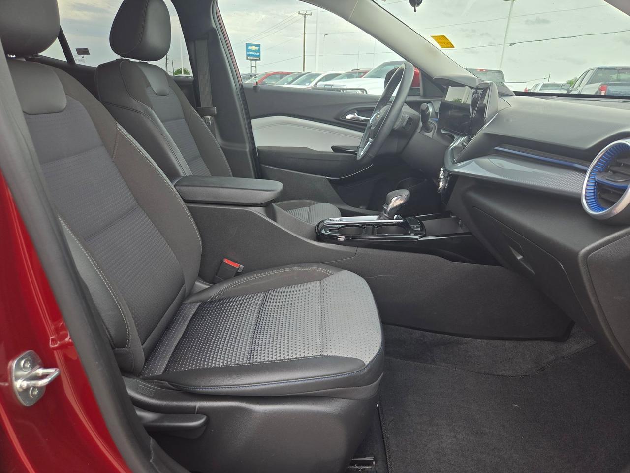 2024 Chevrolet Trax LT Castroville TX