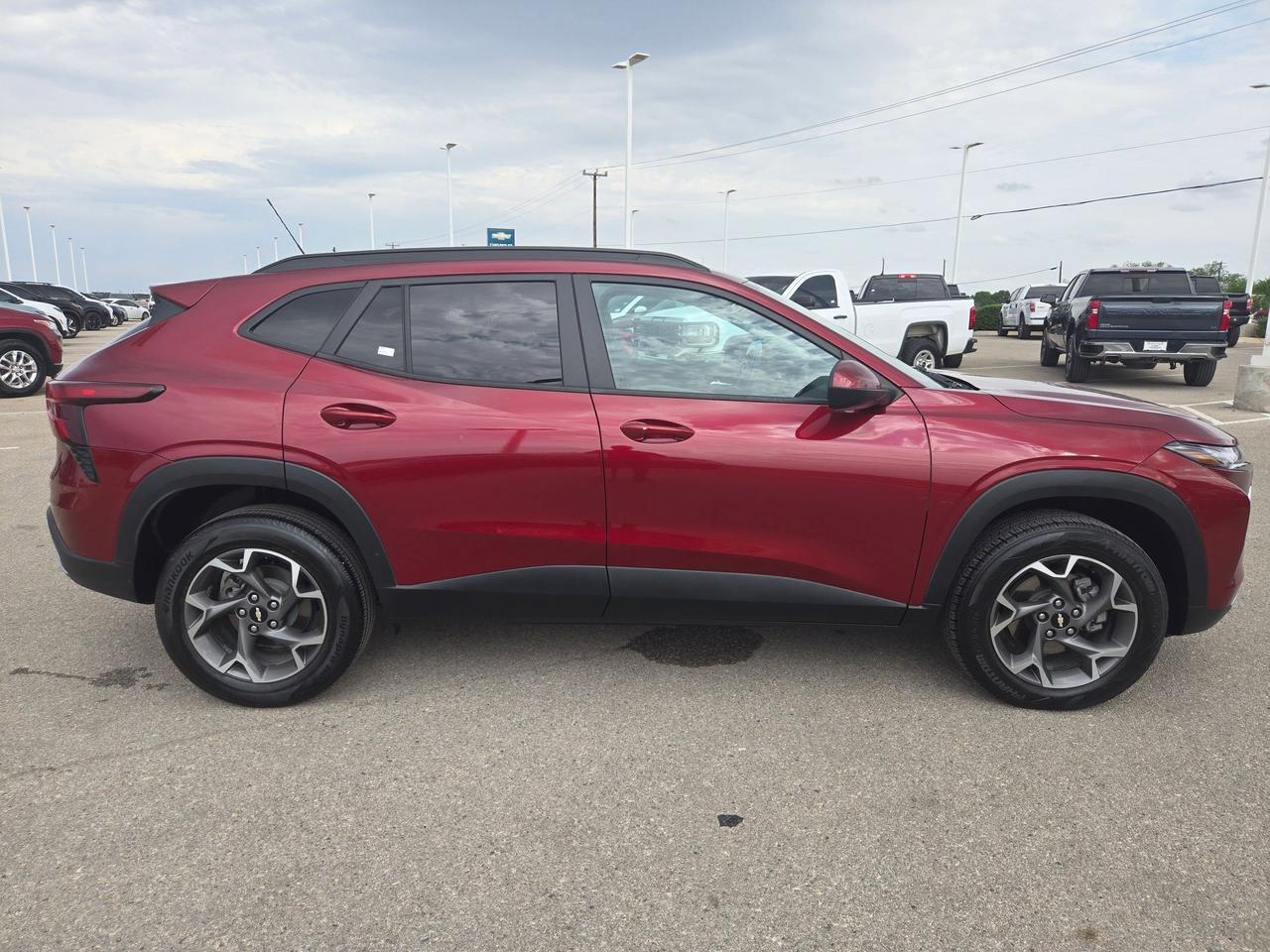 2024 Chevrolet Trax LT