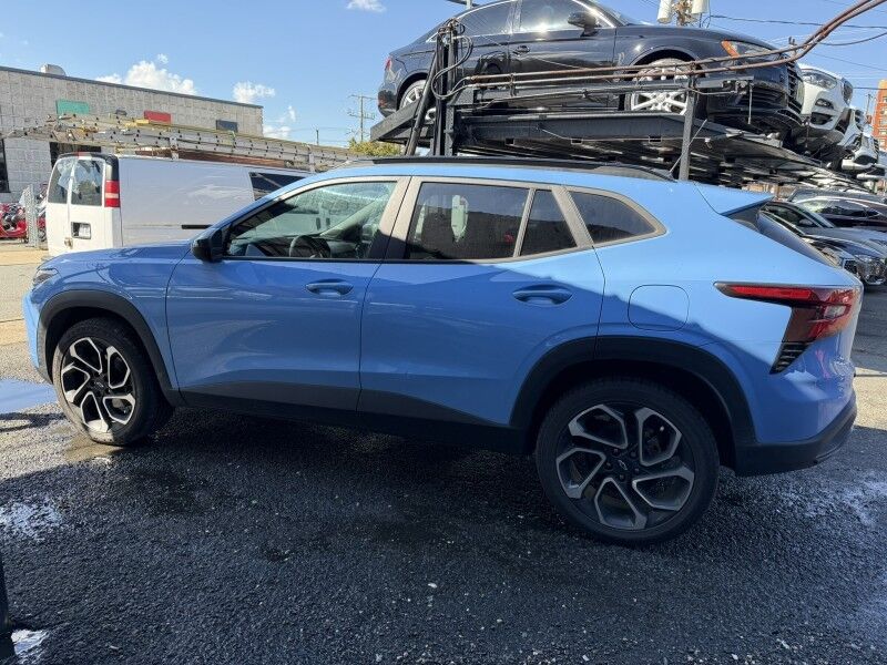 2024 Chevrolet Trax RS with 2RS FWD Arlington VA