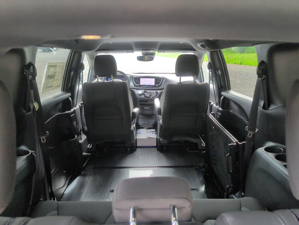 2024 Chrysler FR CONVERSIONS Touring Johnstown NY