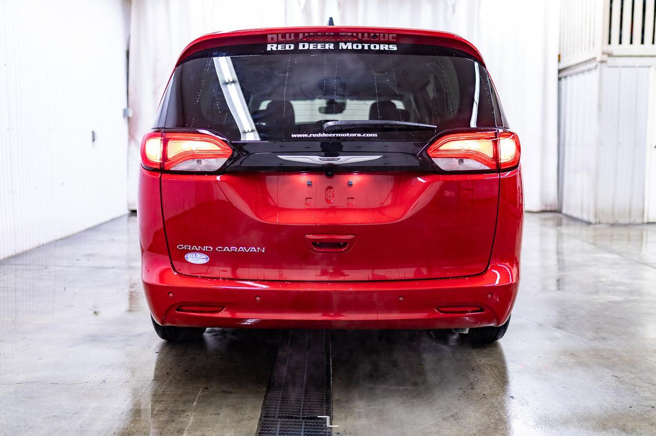 2024 Chrysler Grand Caravan SXT Nav BCam Red Deer AB