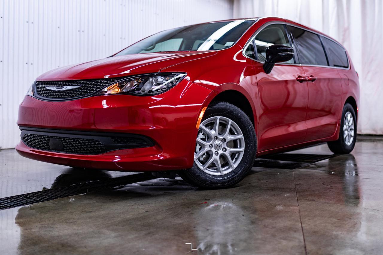 2024 Chrysler Grand Caravan SXT Nav BCam Red Deer AB