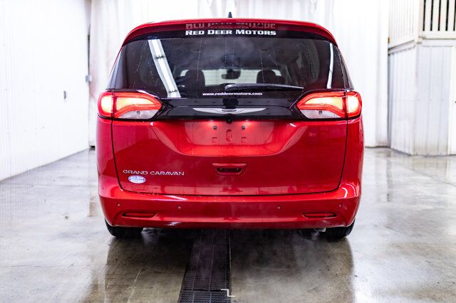 2024 Chrysler Grand Caravan SXT Nav BCam Red Deer AB