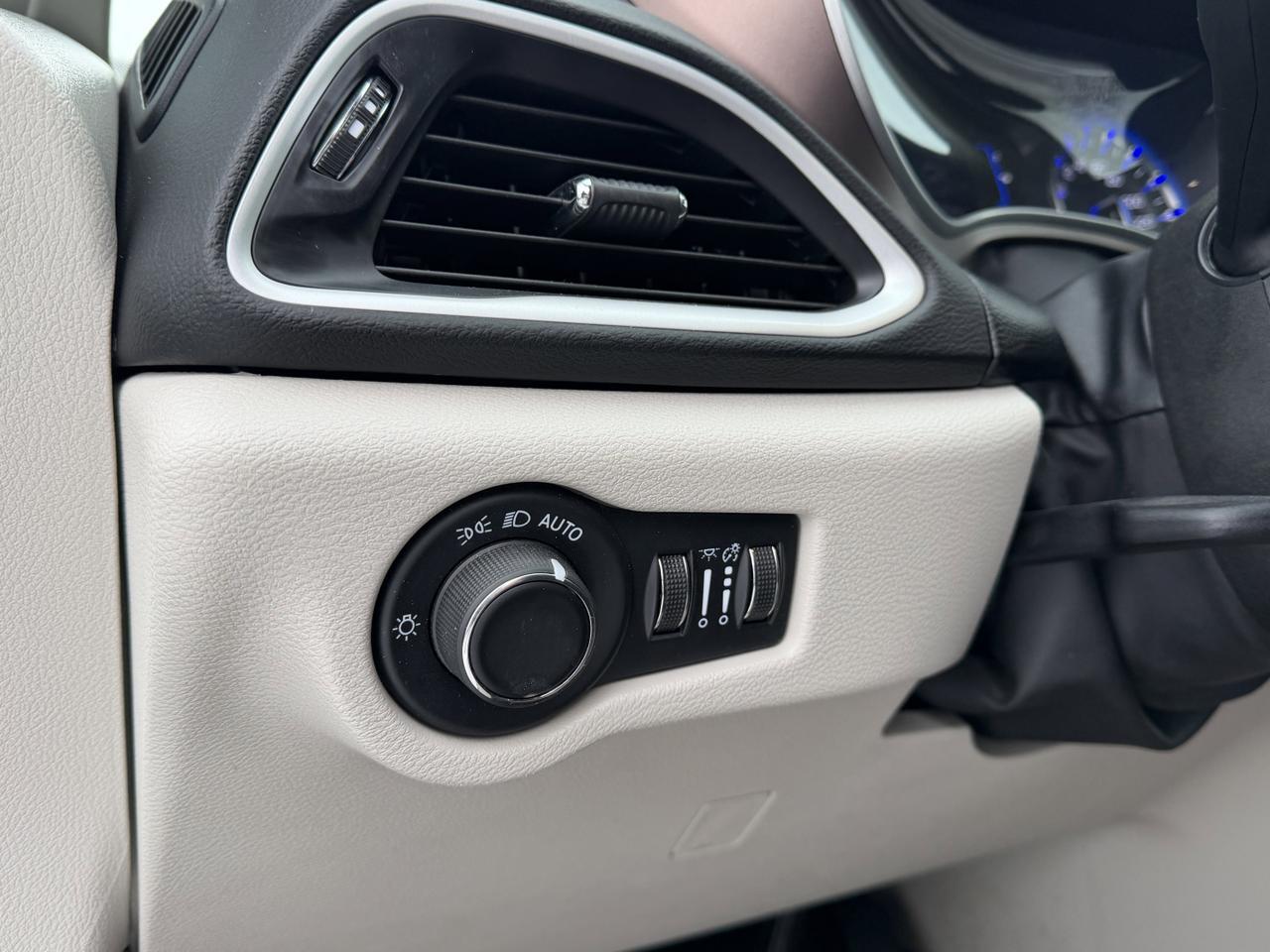 2024 Chrysler Grand Caravan SXT Redwater AB