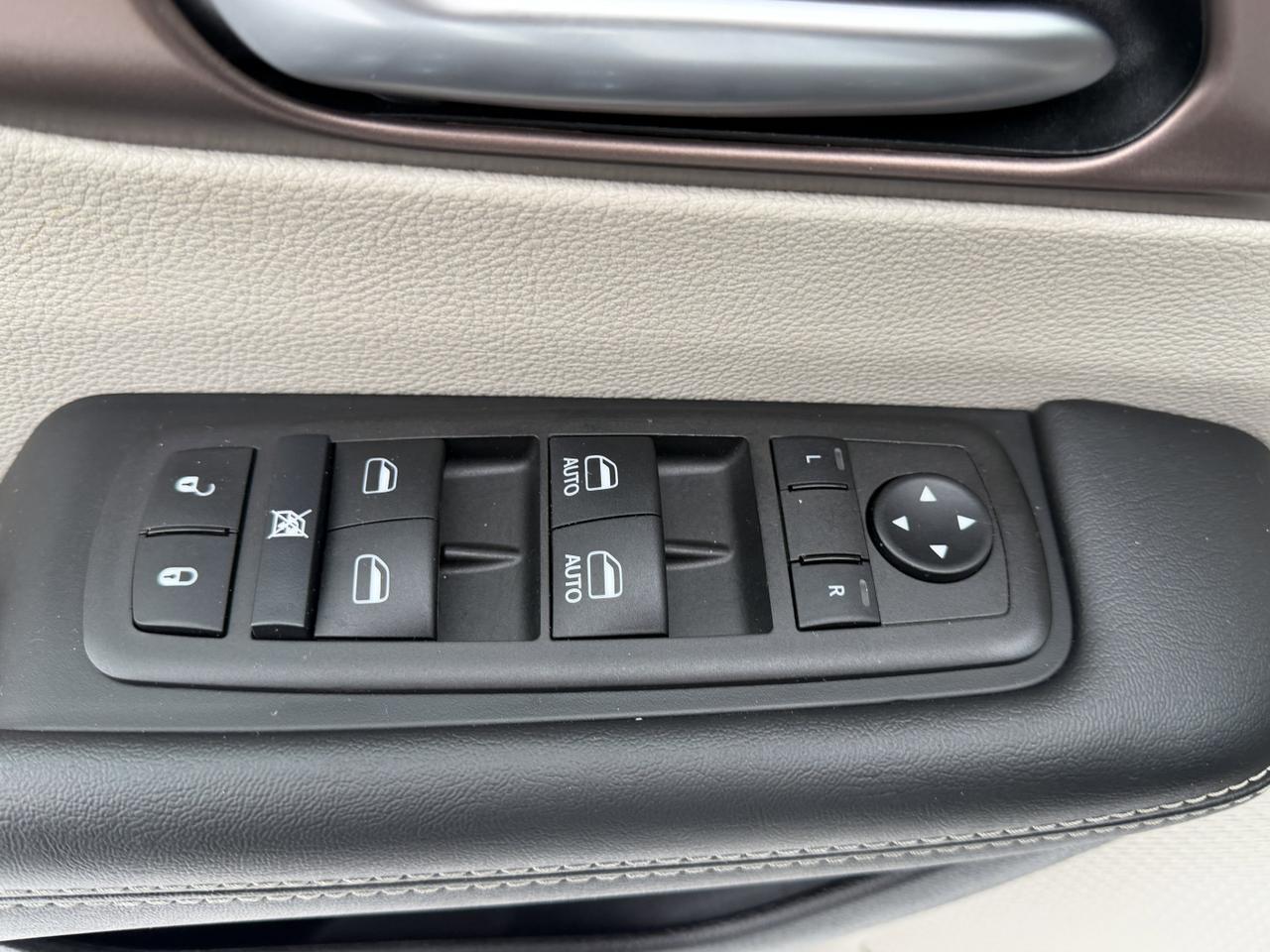 2024 Chrysler Grand Caravan SXT Redwater AB