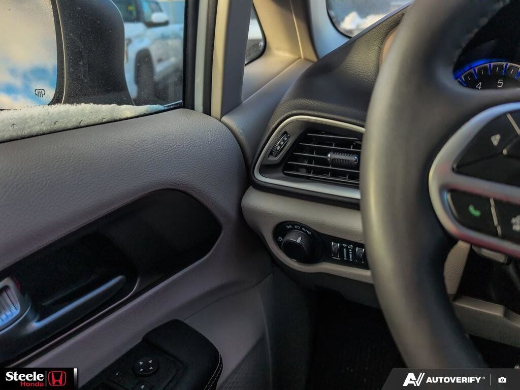 2024 Chrysler Grand Caravan SXT St. John's NL