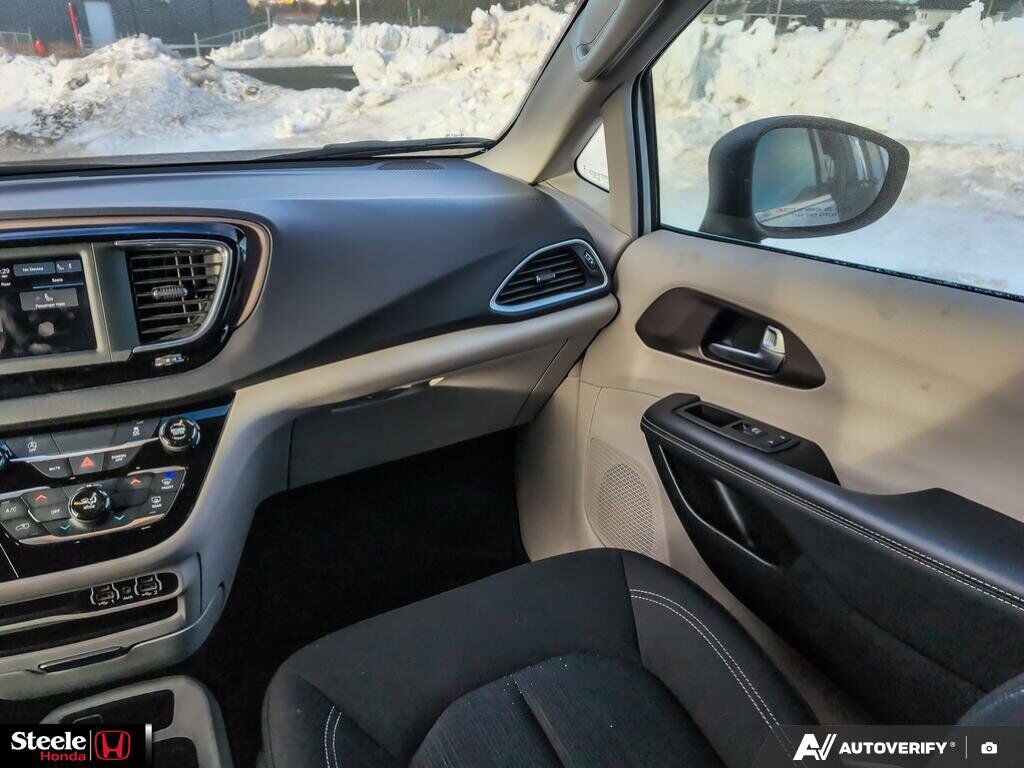 2024 Chrysler Grand Caravan SXT St. John's NL