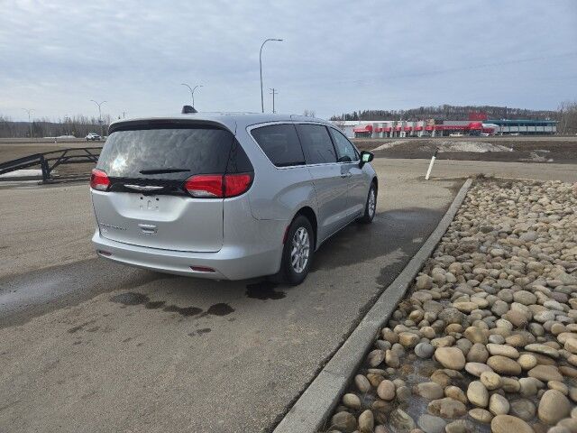 2024 Chrysler Grand Caravan SXT Whitecourt AB