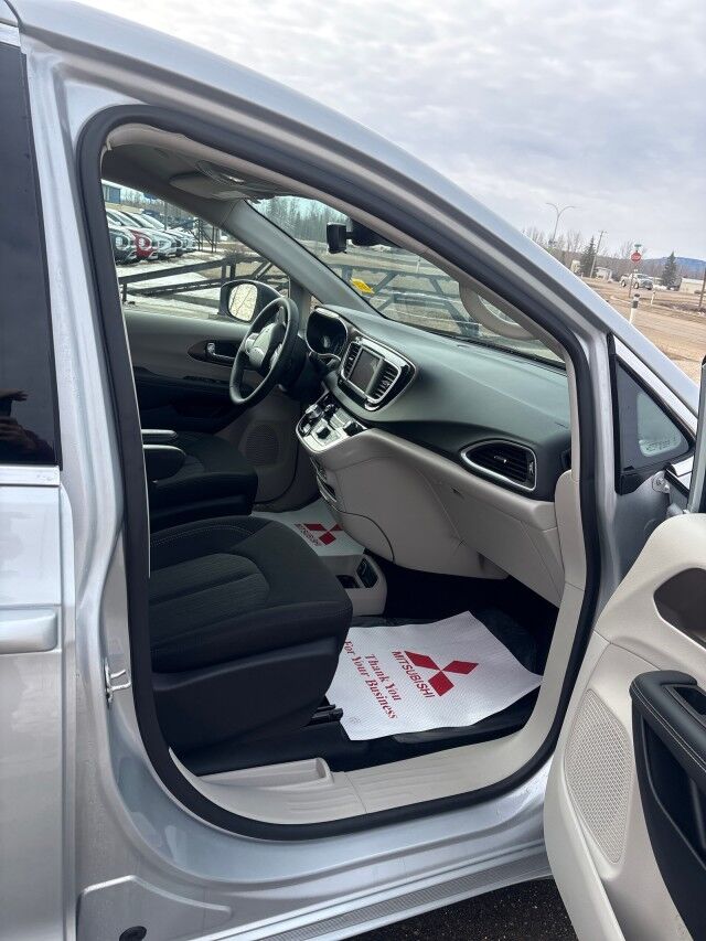 2024 Chrysler Grand Caravan SXT Whitecourt AB