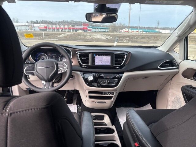 2024 Chrysler Grand Caravan SXT Whitecourt AB