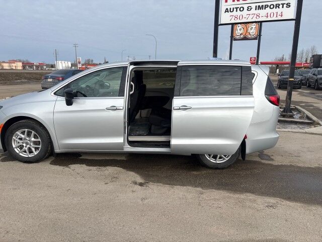 2024 Chrysler Grand Caravan SXT