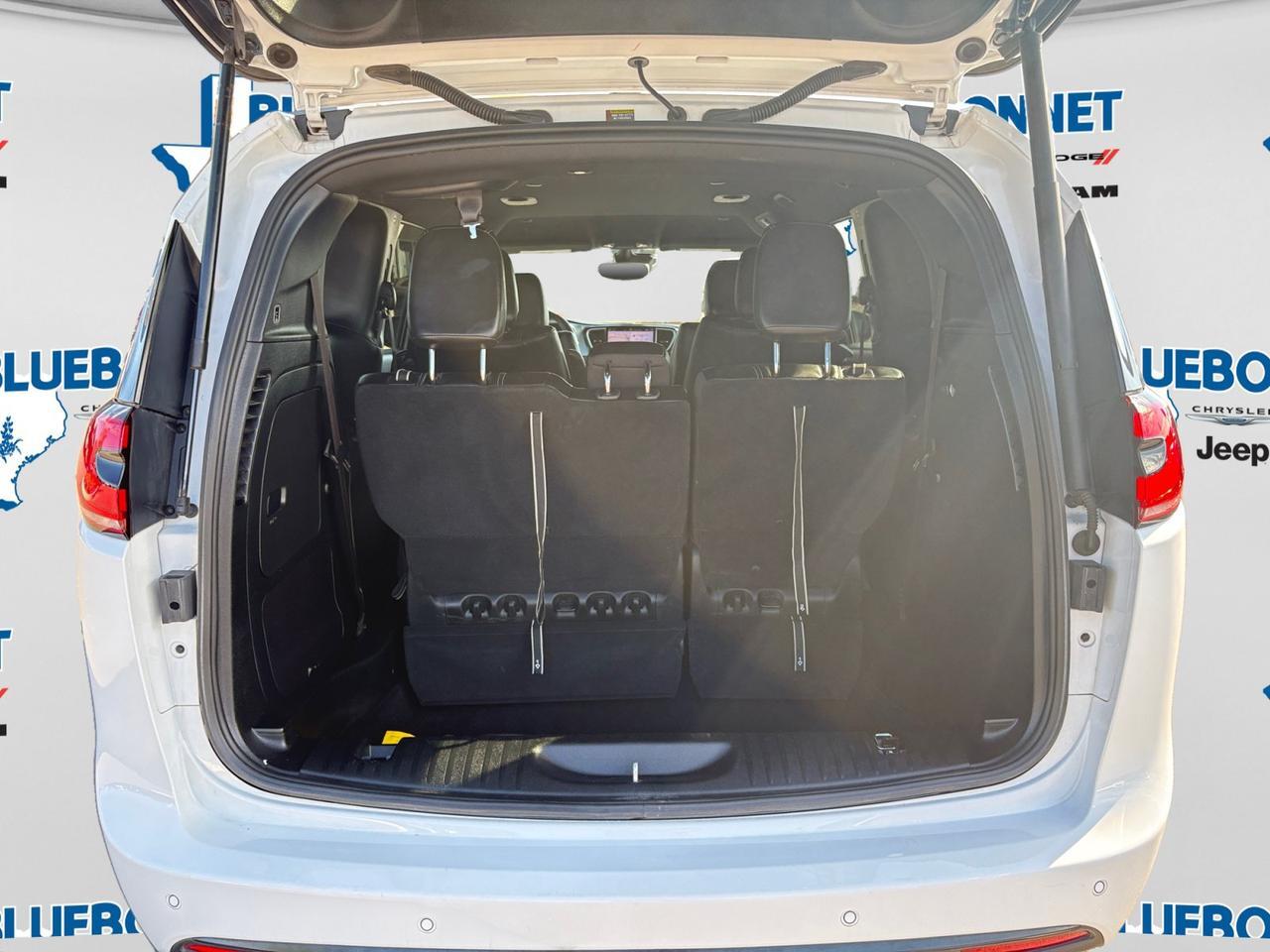 2024 Chrysler Pacifica Hybrid S Appearance Pkg New Braunfels TX