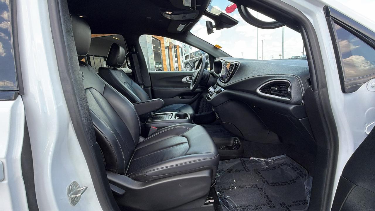 2024 Chrysler Pacifica Hybrid S Appearance Pkg New Braunfels TX