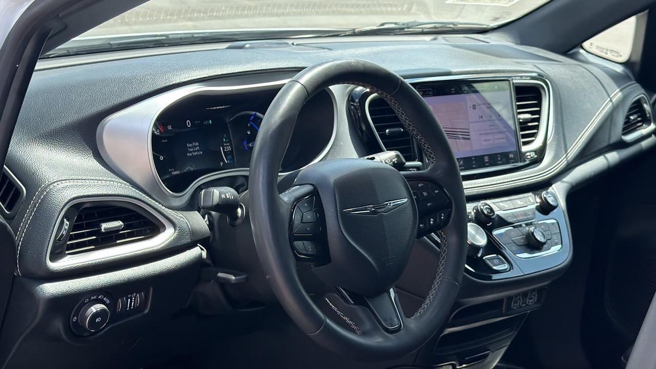 2024 Chrysler Pacifica Hybrid S Appearance Pkg New Braunfels TX