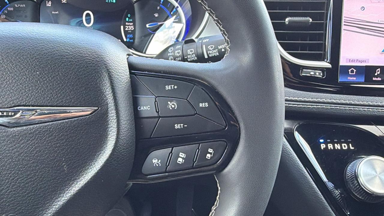 2024 Chrysler Pacifica Hybrid S Appearance Pkg New Braunfels TX