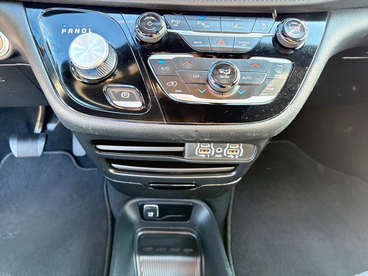 2024 Chrysler Pacifica Hybrid S Appearance Pkg New Braunfels TX