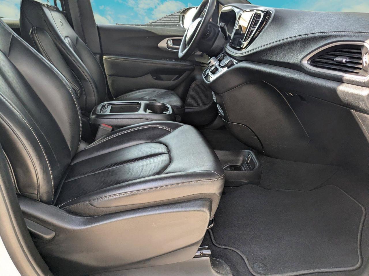 2024 Chrysler Pacifica Hybrid S Appearance Pkg San Antonio TX