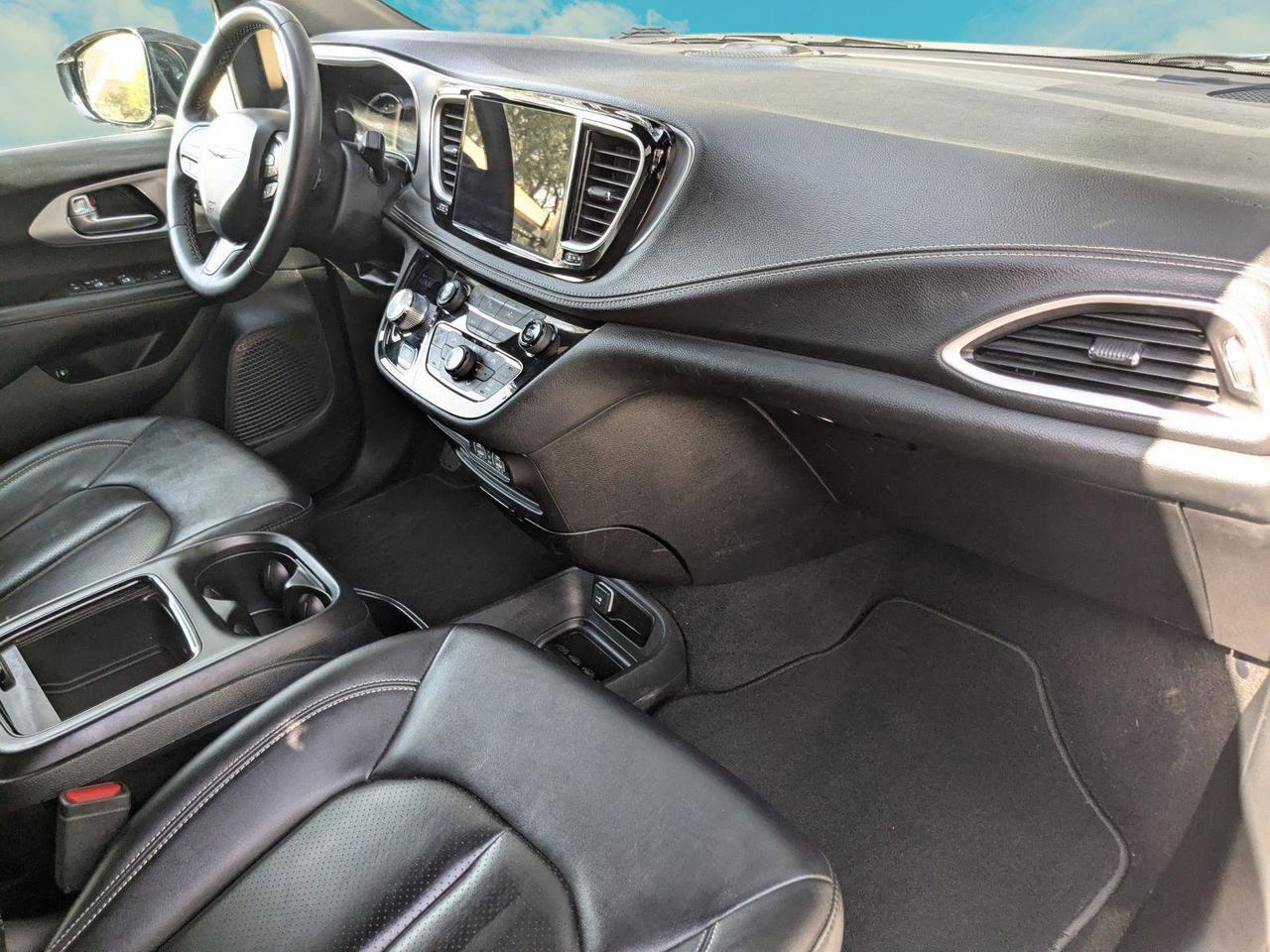 2024 Chrysler Pacifica Hybrid S Appearance Pkg San Antonio TX