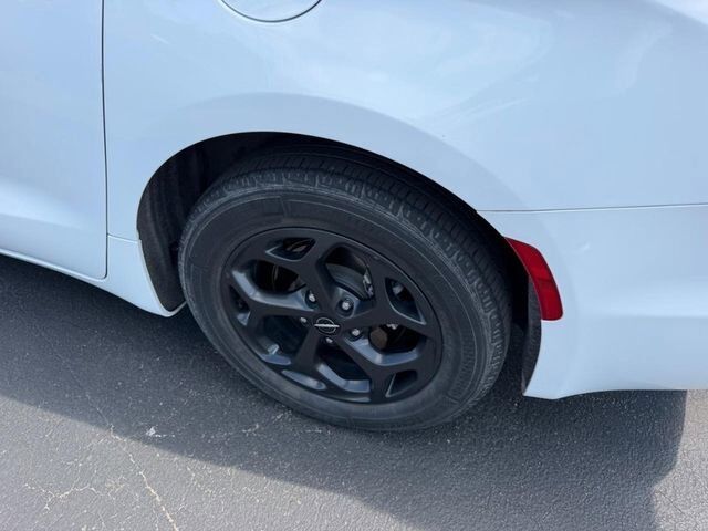 2024 Chrysler Pacifica Hybrid S Appearance Pkg Farmington MO