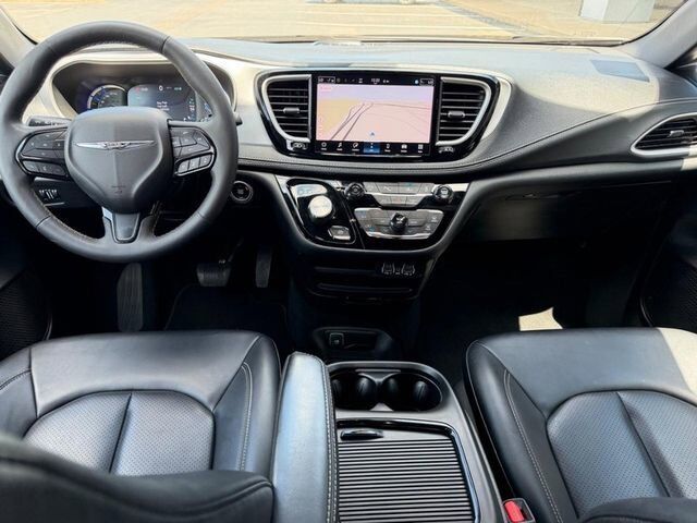 2024 Chrysler Pacifica Hybrid S Appearance Pkg Farmington MO