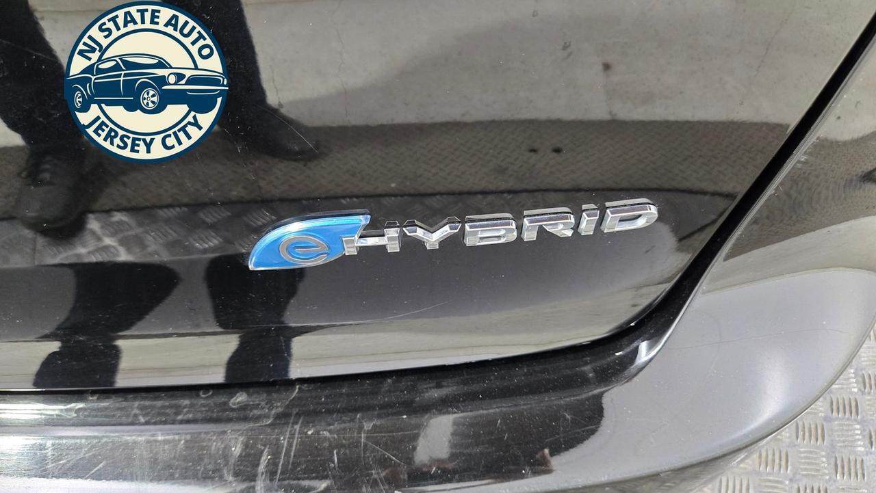 2024 Chrysler Pacifica Hybrid Select Jersey City NJ