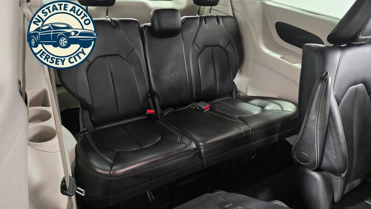 2024 Chrysler Pacifica Hybrid Select Jersey City NJ