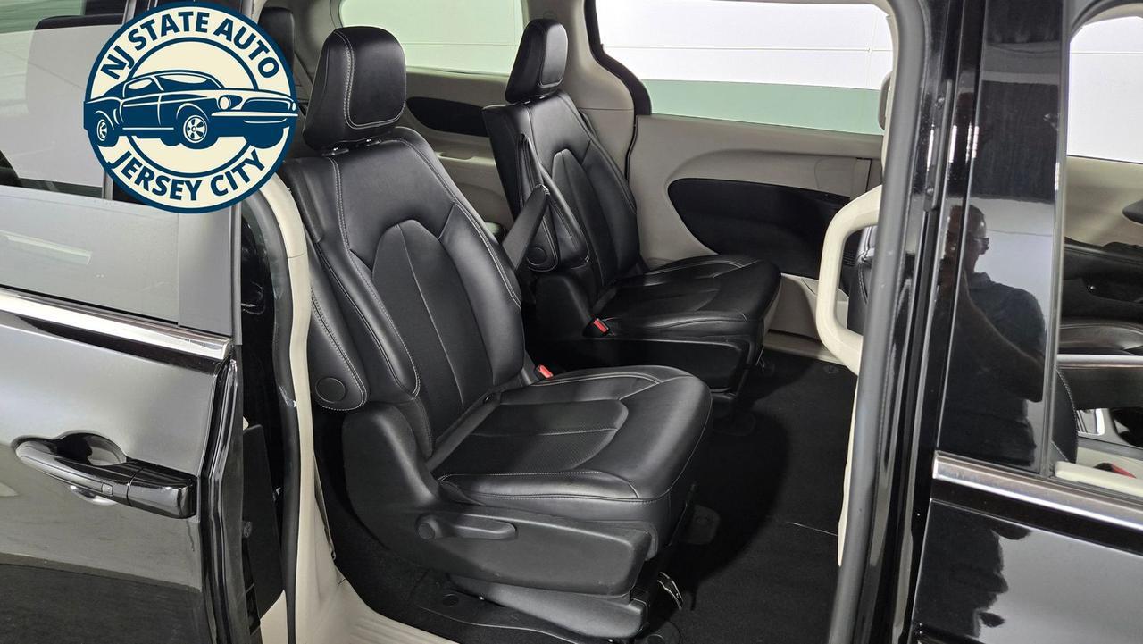 2024 Chrysler Pacifica Hybrid Select Jersey City NJ
