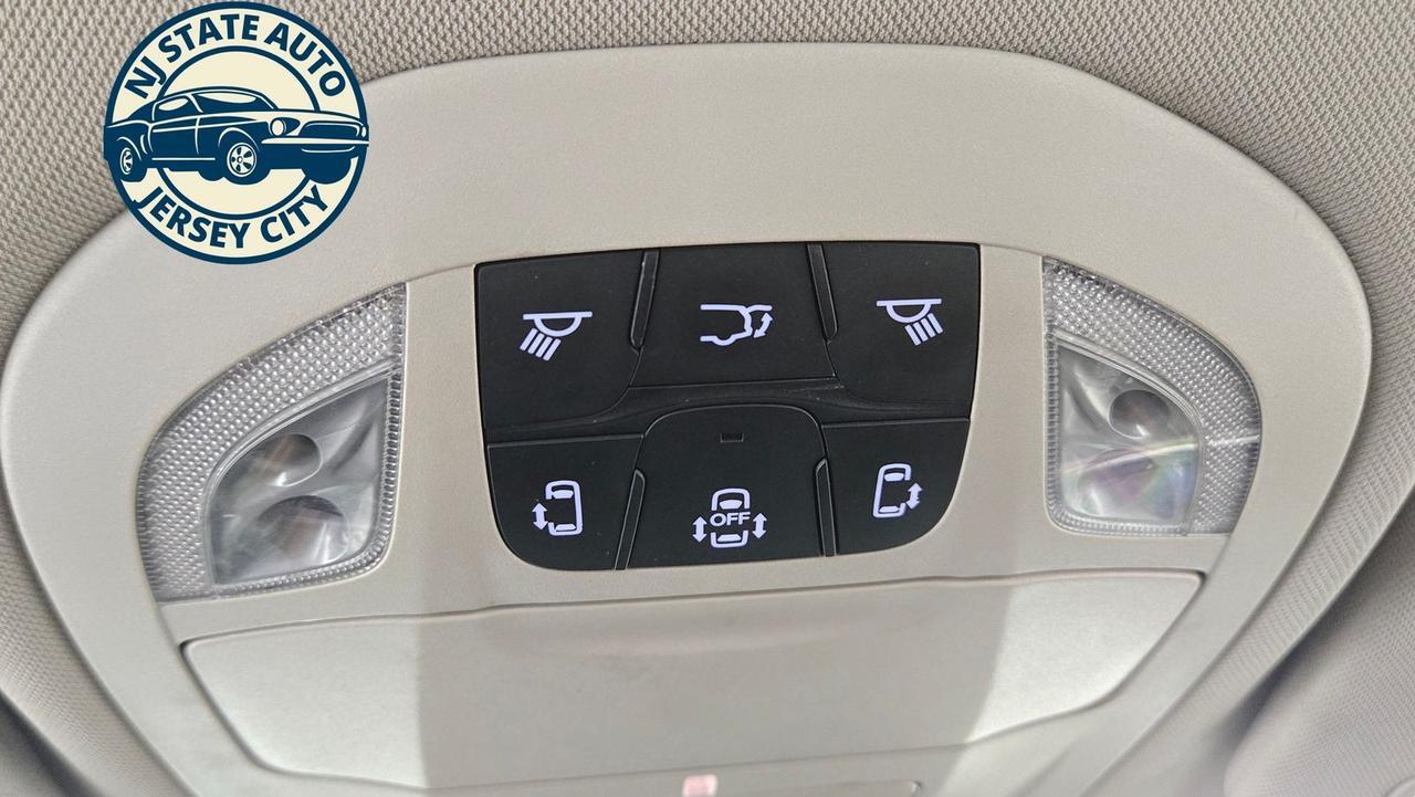 2024 Chrysler Pacifica Hybrid Select Jersey City NJ