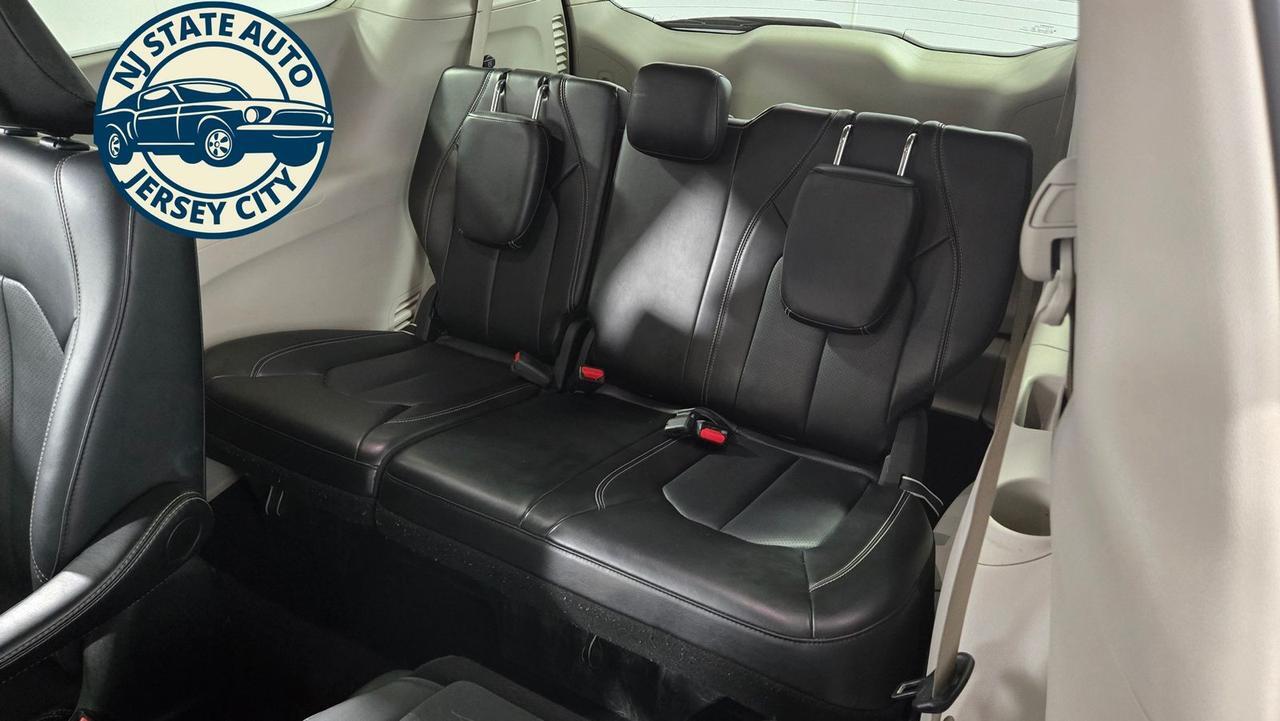 2024 Chrysler Pacifica Hybrid Select Jersey City NJ