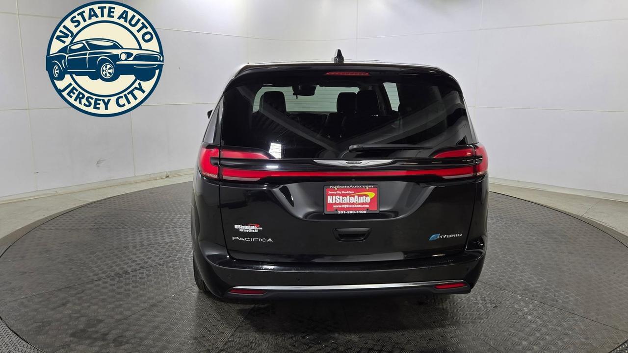 2024 Chrysler Pacifica Hybrid Select Jersey City NJ