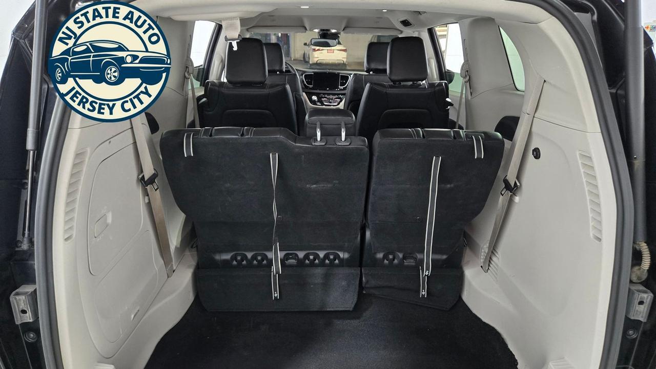 2024 Chrysler Pacifica Hybrid Select Jersey City NJ