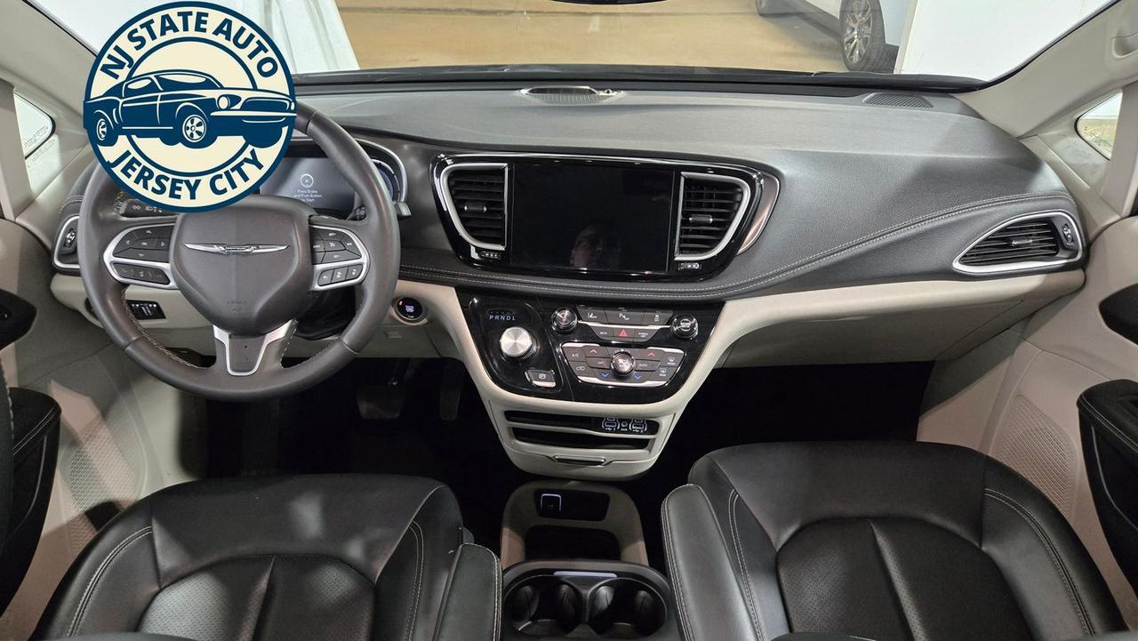 2024 Chrysler Pacifica Hybrid Select Jersey City NJ