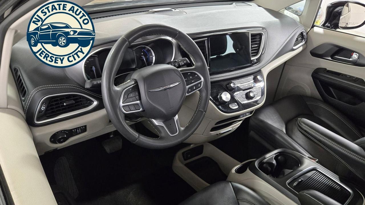 2024 Chrysler Pacifica Hybrid Select Jersey City NJ